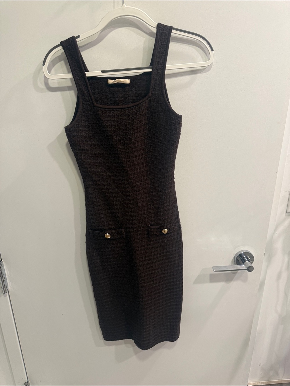 Sleeveless Textured Midi Dress in Black